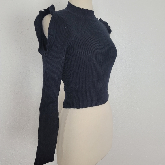 5/$30 Long Sleeve Knit W/Ruffle Detail - Picture 3 of 11